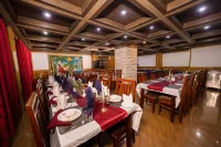 Buddha Retreat Hotels in Ravangla