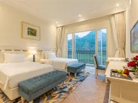 Legend Valley Hotel Ha Nam - Pools