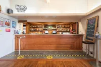 Bridge Hotel Hotels in Smithton