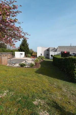 Ibis Saintes Отели в г. Корм-Руайяль