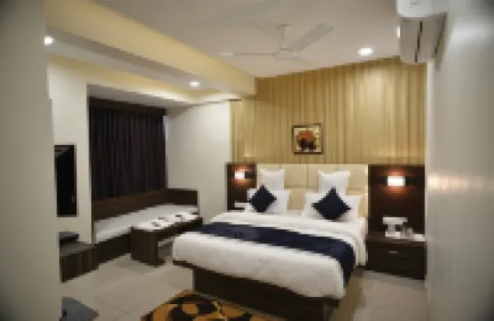Hotel Royal Residency, Vadodara