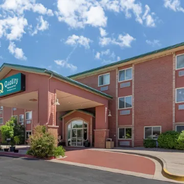 Days Inn by Wyndham Wellington Fort Collins Area