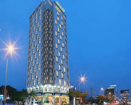 Golden Sun Hotel Danang Hotels in Da Nang