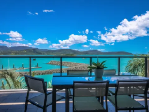 Mirage Whitsundays Hotels in Cannonvale