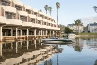 Lake Mulwala Boatel Hotels in Mulwala