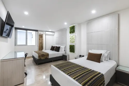 Hotel Madeiro - ที่มีสปา