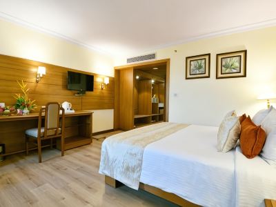 Peerless Hotel Kolkata