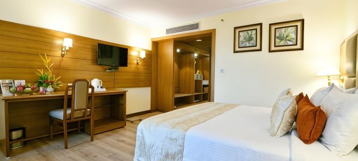 Peerless Hotel Kolkata Hotels in Kolkata