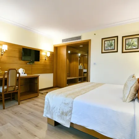 Peerless Hotel Kolkata