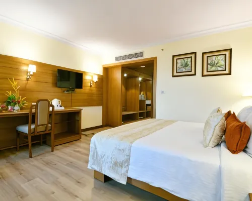 Peerless Hotel Kolkata Hotels near IISWBM