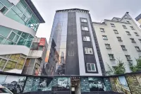 Ulsan Mugeodong with Hotel in zona Università di Ulsan