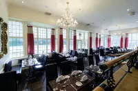 Westone Manor Hotel Hotels in Moulton