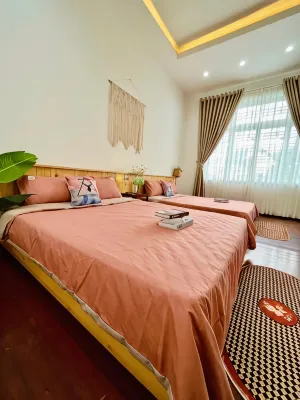 LaLa Villa Hue Hotels in An Dong