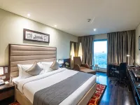 Vivanta Hyderabad, Begumpet Hotels near Begumpet