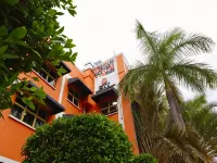 City Backpackers HQ Hotels near ميلتون