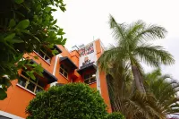 City Backpackers HQ