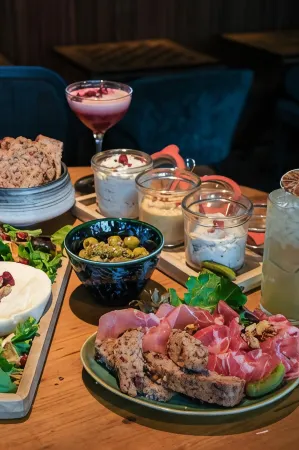 Bienheureux Отели в г. Васкеаль