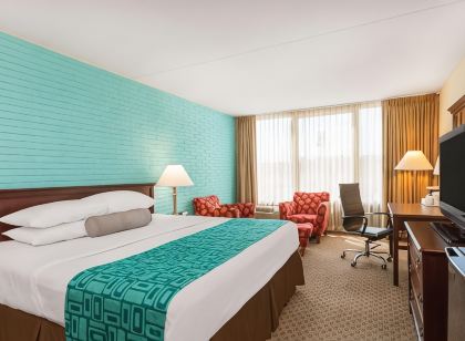 Howard Johnson by Wyndham Williamsburg