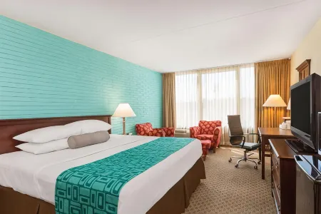 Howard Johnson by Wyndham Williamsburg Отели в г. Lightfoot