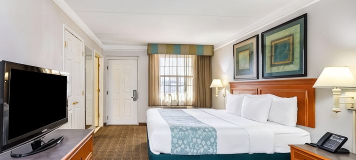 La Quinta Inn by Wyndham El Paso West Hotels in El Paso