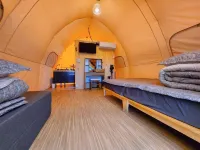 Gapyeong the Camp Caravan Glamping Отели рядом с достопримечательностью «Gang-Wondo»