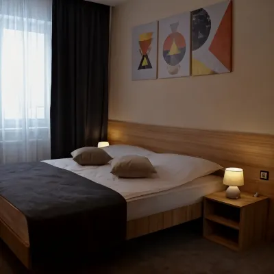 Hotel Olimpik Hotels near Stone log