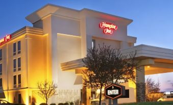 Hampton Inn Columbus-International Airport