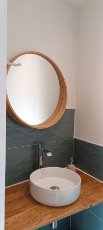 TERRASSE SAINT NICOLAS Отели рядом с достопримечательностью «Basilique Collégiale Notre Dame»