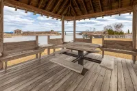 AmericInn by Wyndham Oscoda Near AuSable River Hotels in Greenbush Township