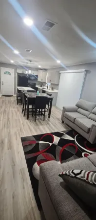 Quiet /Cozy home in Starkville