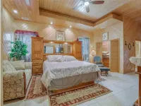 Entire 4 Suite Botique Hotel like home w/ Indoor Pool & Waterfalls