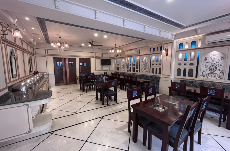 Ratnawali – A Vegetarian Heritage Hotel photo 2