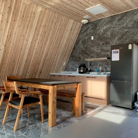 Gurye Noah Pension