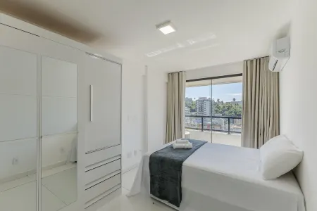 Fully Equipped Apartments in Building with Pool 400m from the Beach - Pzo Отели рядом с достопримечательностью «Sao Sebastiao Cathedral»