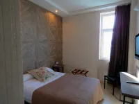 Hotel Ciudad de Fuenlabrada - 3-Star