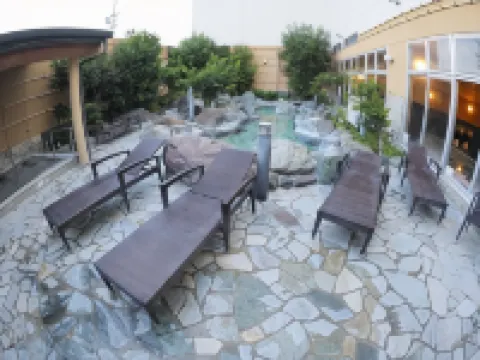 แคสเซิล อินน์ โทโยกาวะ โรงแรมใน