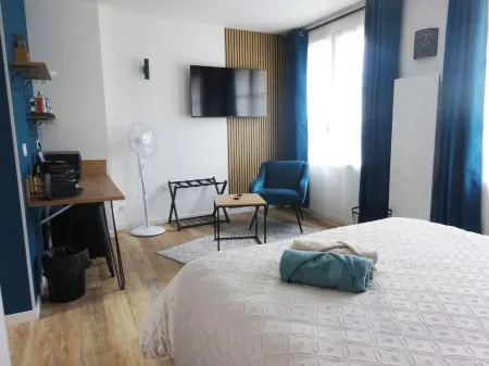 Mister Hinster - Studio Tout Confort, Centre de Nogent-le-rotrou Отели в г. Ножан-ле-Ротру