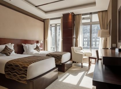 Best Western Plus Pearl Addis