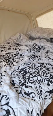 Comfortable Camper a few miles off thruway and area attractions. Fire ring wood