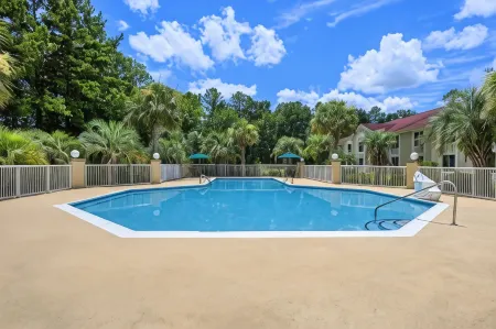 Comfort Inn & Suites Walterboro I-95