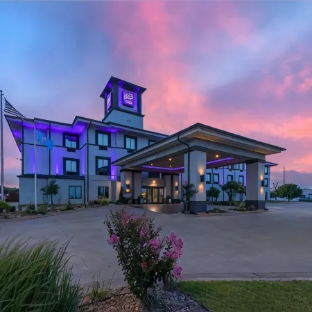 Garner Hotel NORMAN - UNIVERSITY AREA by IHG Отели в г. Макклейн Каунти