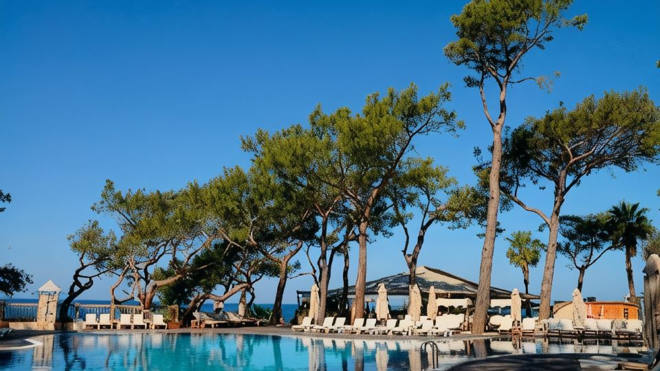 Wome Deluxe Hotel - Halal All Inclusive