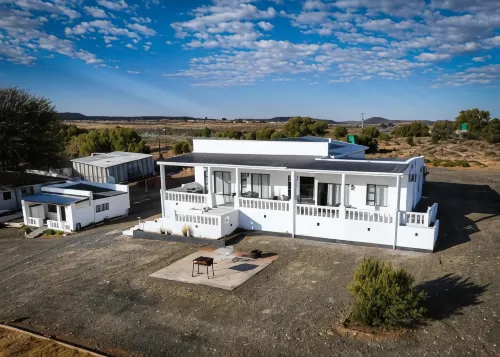 Dellville Country House & Cottages