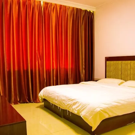 Jiatianxia Business Hotel