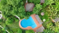 Hanchey Bamboo Resort - ที่มีสระว่ายน้ำ