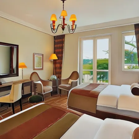 Arabian Ranches Golf Club Отели рядом с достопримечательностью «Парк аттракционов Global Village»