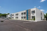 Hummingbird Hotel