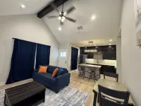 The Cozy Corral is a 2-bedroom townhome close to Shannon, ASU and Goodfellow - 3성급