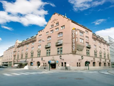 Hotel Bristol Hotel berhampiran Bar Ais Magik