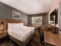 Prestige Hudson Bay Lodge, Premier Collection